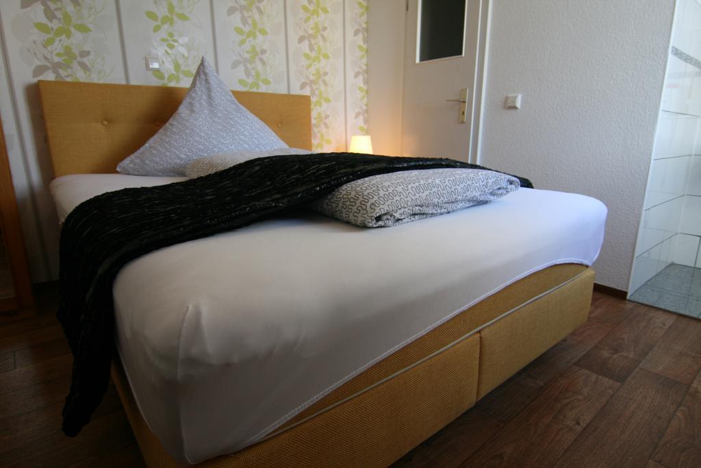 Hotel Lindenhof 라이넌 외부 사진