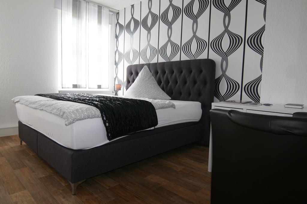 Hotel Lindenhof 라이넌 외부 사진