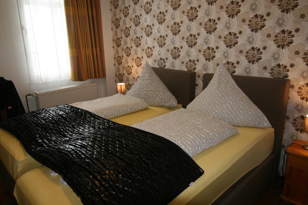 Hotel Lindenhof 라이넌 외부 사진